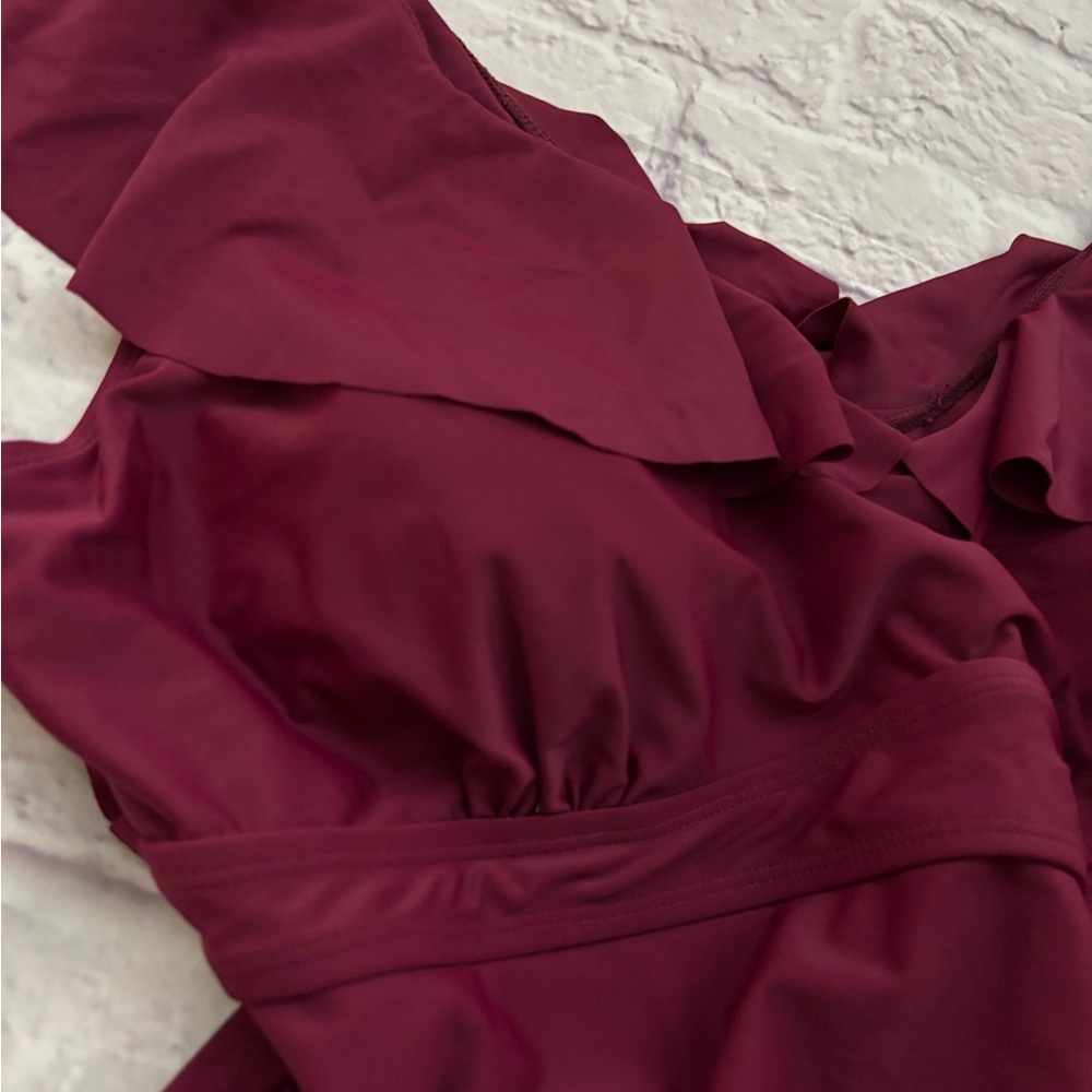 🔵”NWT” Elegant MAROON Ruffle One-Piece Swimsuit - Picture 7 of 13